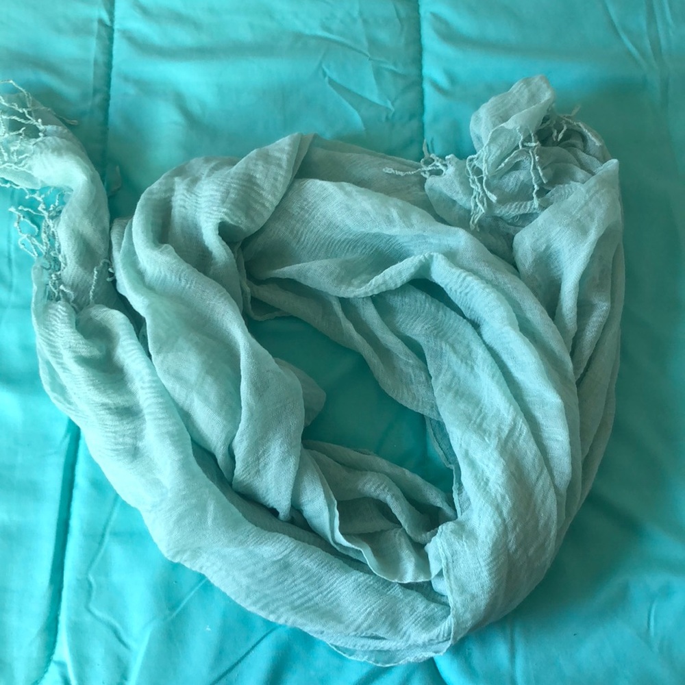 Lightweight Fall/Winter Scarf